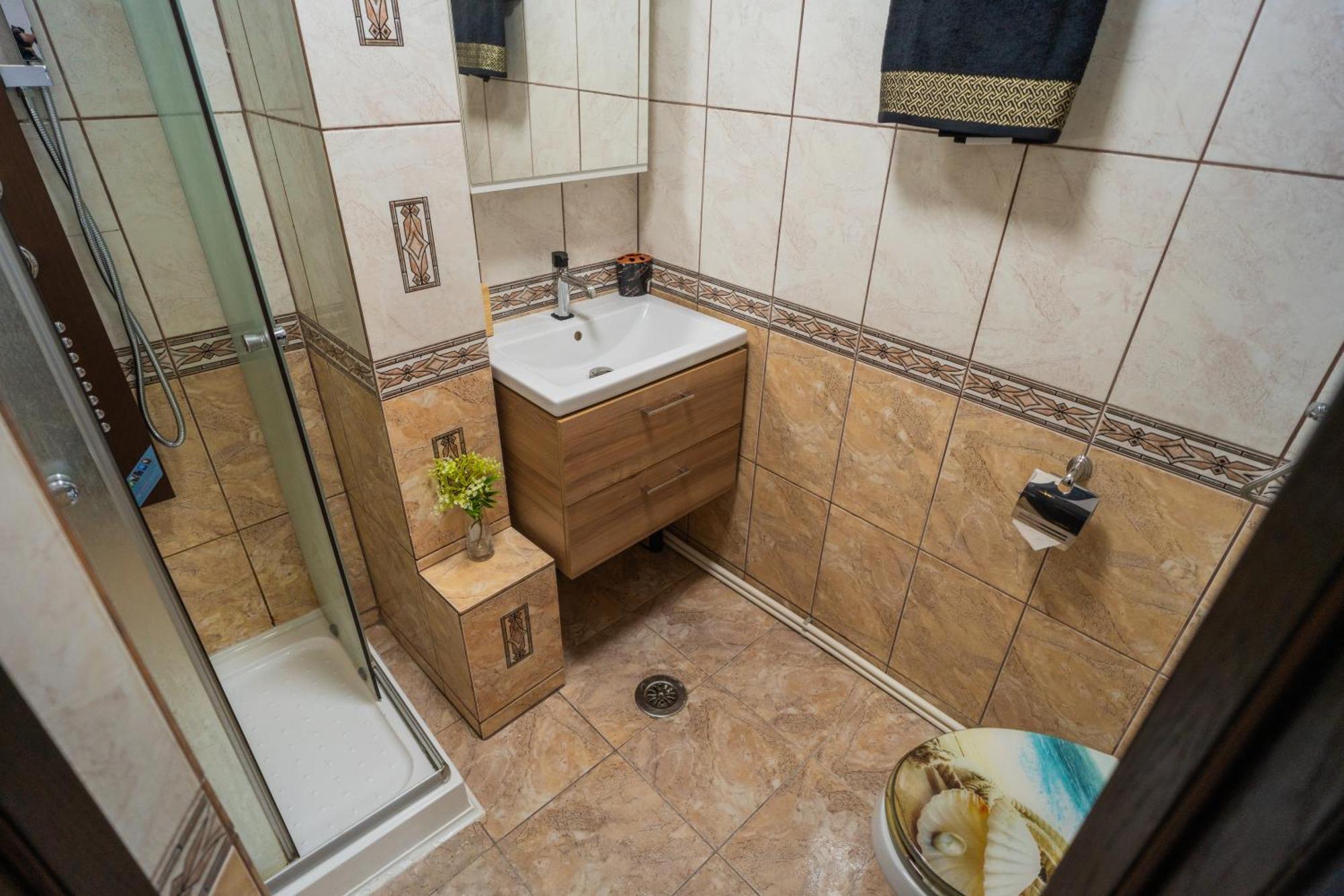 Ultra Central Cozy Apartment Schitu - Cismigiu Park Bukarest Kültér fotó